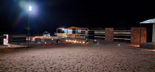 Wadi Rum Quiet Sky - Housity