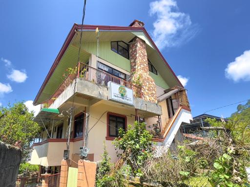 Andrew & Mary's Lodging House - Housity