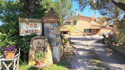 Agriturismo Podere Cherzo - Housity