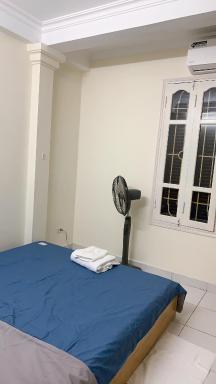 Bong House 3 - Housity