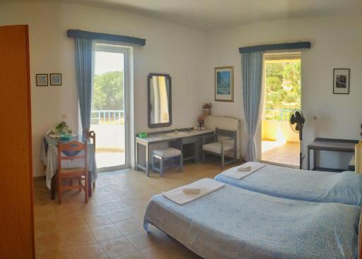 Alfo Agriculture Host House - Housity