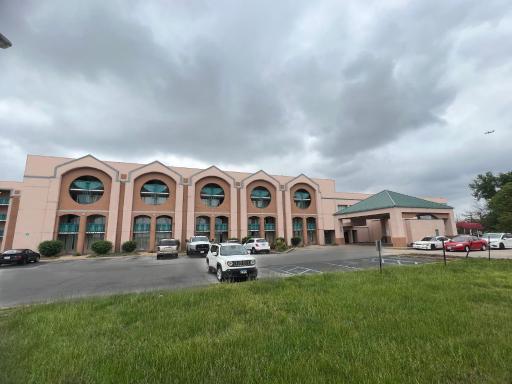 The Lodge Hotel and Banquets - Housity