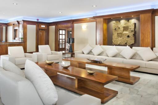 Elba Motril Beach & Business Hotel - Housity