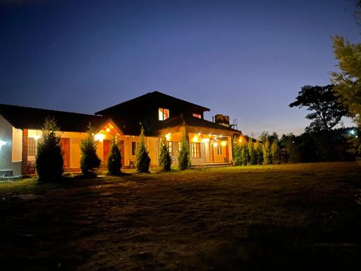 Heavens gate stay chikmagalur - Housity