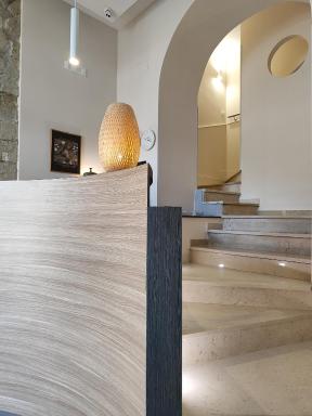 Ideal City Walk - Housity