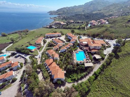 Belvedere Aeolis Hotel - Housity