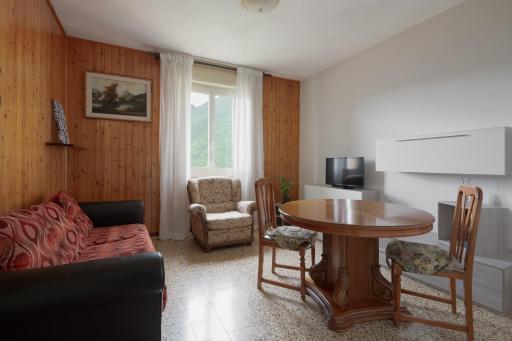 The Bamboo House - Housity