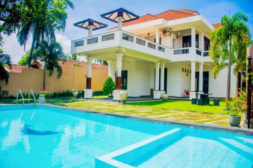 Tongfu ni gan bu1 - Housity