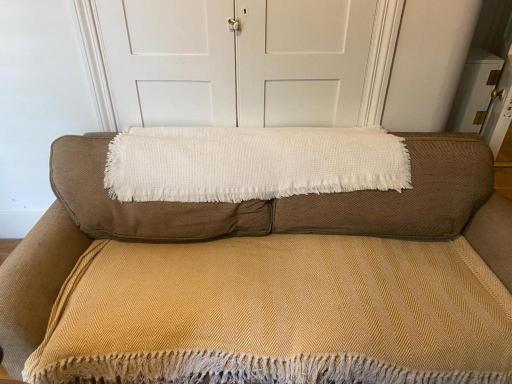 4 Quiet Compact Studio with Garden View - Best Location - Comfortable - Quiet - Housity