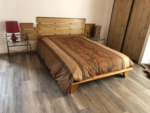 Chambre 2 côté sud chez particulier 1 lit 2 personnes - Housity
