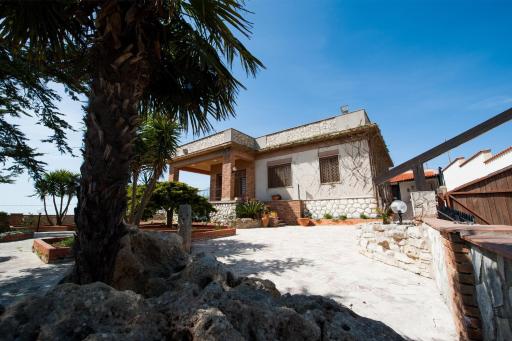 Villa del Tramonto - Housity