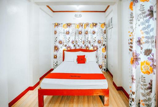 RedDoorz at S & L Apartelle Daraga Albay - Housity