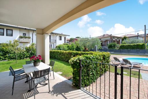 Katy Lake 1 - Housity