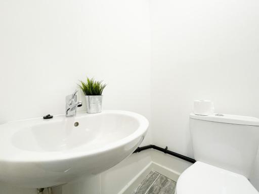 Rare private room near Centre - Housity