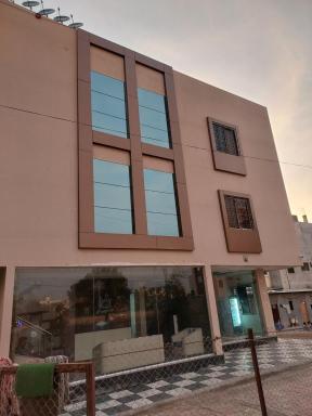 Hotel Sai Dakshina Inn - Housity