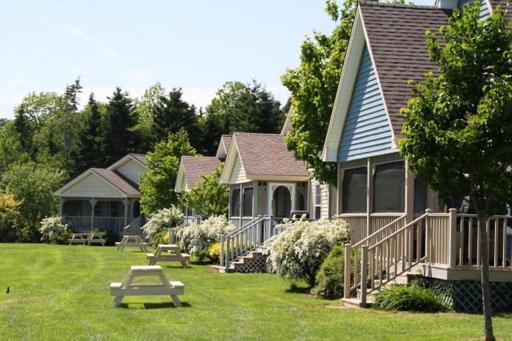 Brudenell Fairway Chalets - Housity