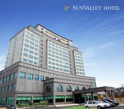 Sun Valley Hotel - Housity