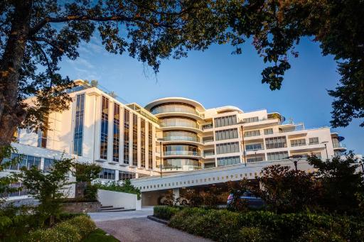 Mantra Charles Hotel - Housity
