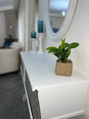 Pety's House by the Sea - Housity