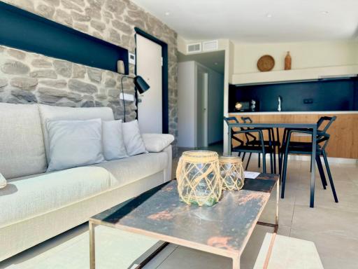 Cala Vadella Beachwalk Suites - Housity