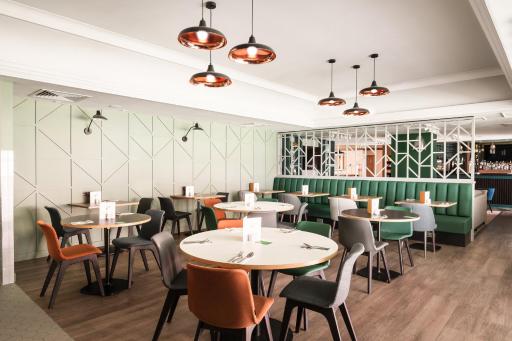 Holiday Inn Reading West, an IHG Hotel - Housity