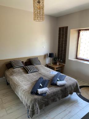 Gîte entièrement rénové Bord de Sèvre - Housity