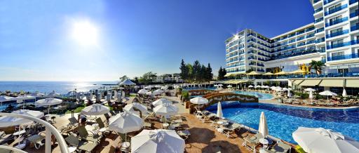 Azura Deluxe Resort & Spa - Ultra All Inclusive - Housity