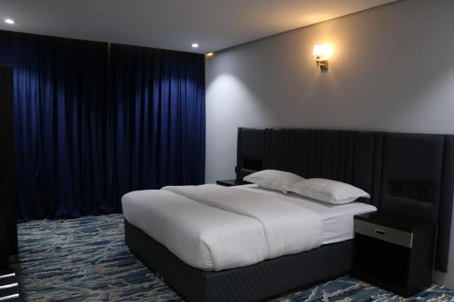 Qimam Park Hotel 4 - Housity