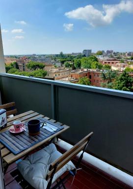 Appartamento CasaZeta luminoso e centralissimo - Housity