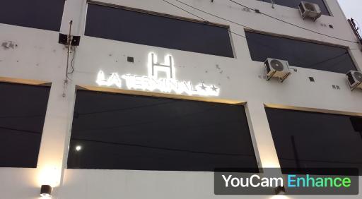 Hotel La Terminal - Housity
