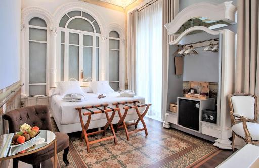 Hotel Madinat - Housity