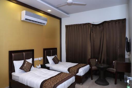 The JPM Stay - Housity