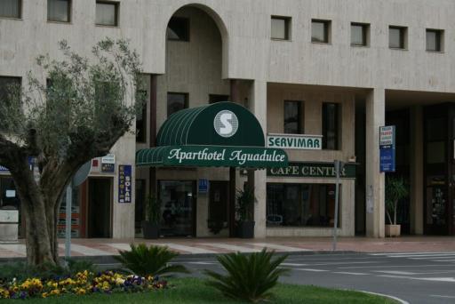 Apartahotel Aguadulce - Housity