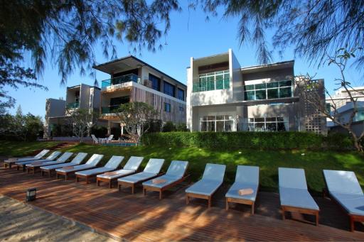 Sea and Sea Villa Sangaroon - Housity
