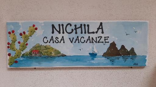 Nichila - Casa Vacanze acitrezza - Housity