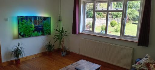3-Bed Cottage in Quiet & Green Wallington - Housity