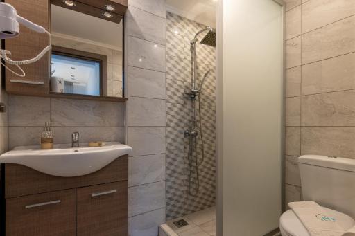 Athena's Studios - Housity