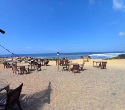 East West Beach Resorts - Housity