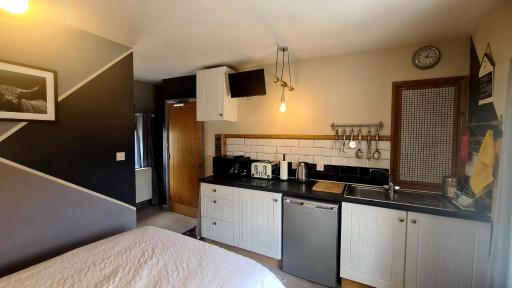 Willow Studio - Housity