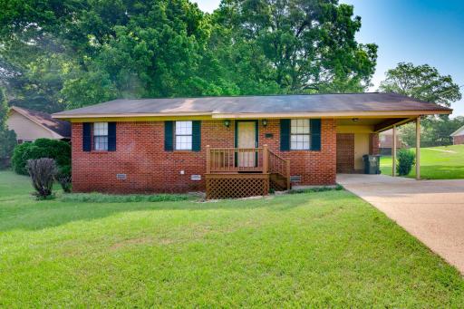Mississippi Vacation Rental Less Than 1 Mi to Ole Miss - Housity