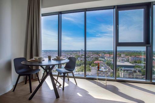 Hanza Tower - Housity
