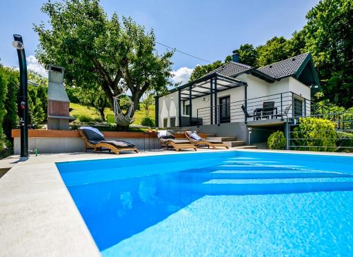 Holiday Home Beretinec Hills - Housity