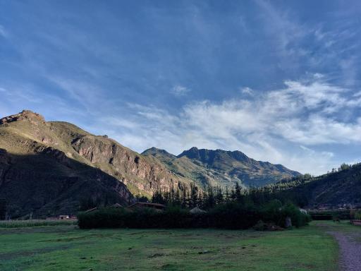 Bungalow Arkupunkuwasi vista a montañas - Housity