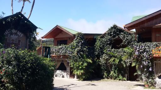 Historias Lodge - Housity