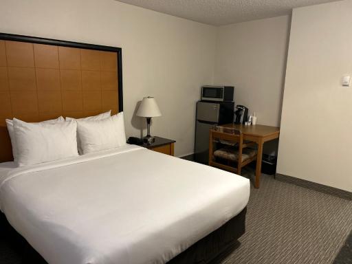 Anavada Inn & Suites - Grande Prairie - Housity