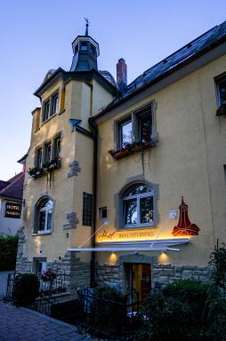 Hotel im Klosterring - Housity