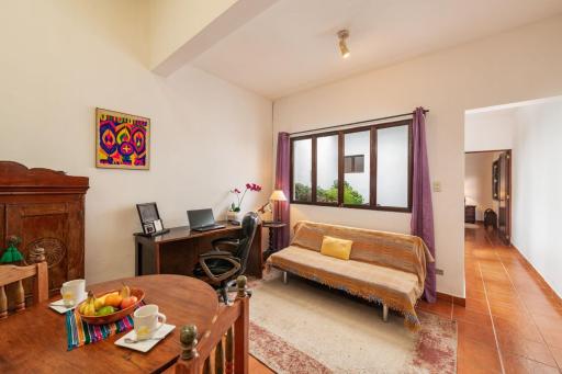 Casita Los Búhos - Housity