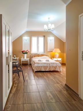 Ararat - Housity