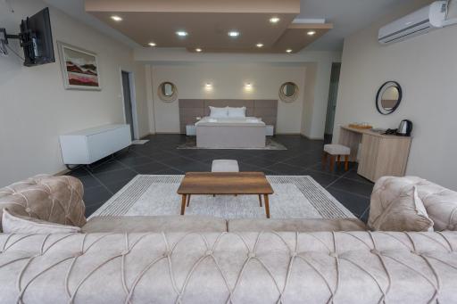 Hotel & Resort Bon Bon - Housity