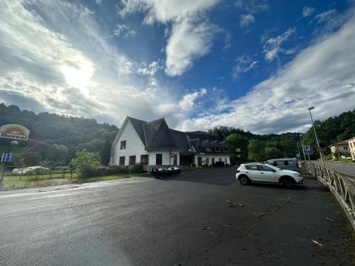 Hello Astur Green - Housity
